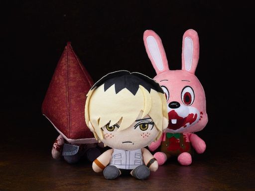 画像ギャラリー No.001のサムネイル画像 / 「SILENT HILL 2」のレッド・ピラミッド・シング，「SILENT HILL 3」のロビーくんとヘザーがぬいぐるみ化。11月に発売