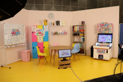 画像ギャラリー No.008のサムネイル画像 / 2m超の特大ムギちゃんやステージイベントで大盛り上がり！　「アイプリワールド2025」をレポート