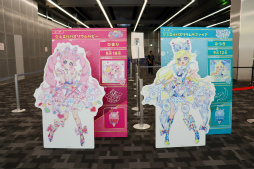 画像ギャラリー No.015のサムネイル画像 / 2m超の特大ムギちゃんやステージイベントで大盛り上がり！　「アイプリワールド2025」をレポート