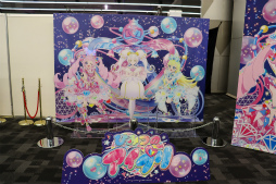 画像ギャラリー No.021のサムネイル画像 / 2m超の特大ムギちゃんやステージイベントで大盛り上がり！　「アイプリワールド2025」をレポート