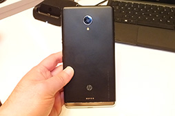 画像ギャラリー No.004のサムネイル画像 / HP，Snapdragon 820搭載で防水防塵対応のWindows 10 Mobileスマートフォン「Elite X3」を発表