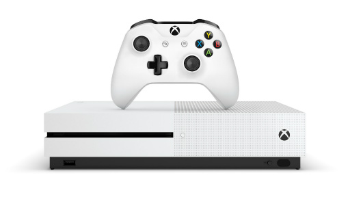 画像ギャラリー No.001のサムネイル画像 / 40％の小型化を実現した新型「Xbox One S」の2TBモデルが2016年8月2日に海外発売