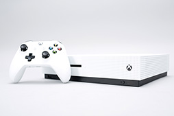 画像ギャラリー No.002のサムネイル画像 / 「Xbox One S」分解レポート。内部構造のシンプルさは維持しつつ，カスタムAPUの低消費電力効果を小型化に活かしたマシンだった