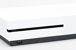画像ギャラリー No.013のサムネイル画像 / 「Xbox One S」分解レポート。内部構造のシンプルさは維持しつつ，カスタムAPUの低消費電力効果を小型化に活かしたマシンだった