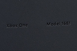 画像ギャラリー No.020のサムネイル画像 / 「Xbox One S」分解レポート。内部構造のシンプルさは維持しつつ，カスタムAPUの低消費電力効果を小型化に活かしたマシンだった