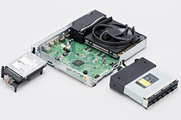 画像ギャラリー No.048のサムネイル画像 / 「Xbox One S」分解レポート。内部構造のシンプルさは維持しつつ，カスタムAPUの低消費電力効果を小型化に活かしたマシンだった