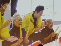 社会課題にゲーミフィケーションでアプローチする。環境問題，行政，教育それぞれの現場における事例が示されたセッションをレポート