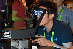 画像ギャラリー No.021のサムネイル画像 / ［SIGGRAPH 2014］HMD向け技術開発に積極的なNVIDIA。“半ピクセルずらし”による高解像度化や広い視野に表示できるAR技術をアピール