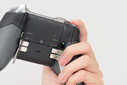 画像ギャラリー No.029のサムネイル画像 / 「Xbox Elite Wireless Controller」レビュー。1万円台半ばの価格なのに世界中で大人気のゲームパッドは何がスゴイのか?
