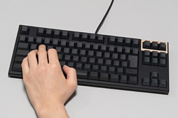 画像ギャラリー No.040のサムネイル画像 / 4Gamerのキーボードレビューをプロゲーマーのdelave氏が新たに担当。まずは既存のキースイッチを一斉テストのうえ，レビュー方針を大いに語る