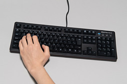 画像ギャラリー No.046のサムネイル画像 / 4Gamerのキーボードレビューをプロゲーマーのdelave氏が新たに担当。まずは既存のキースイッチを一斉テストのうえ，レビュー方針を大いに語る