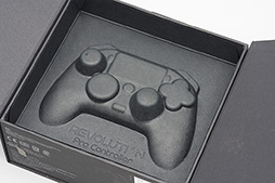 画像ギャラリー No.005のサムネイル画像 / カスタマイズ可能なPC＆PS4用ゲームパッド「Revolution Pro Controller 2」レビュー。4つの追加ボタンと調整可能なアナログスティックが魅力