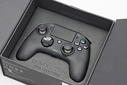 画像ギャラリー No.006のサムネイル画像 / カスタマイズ可能なPC＆PS4用ゲームパッド「Revolution Pro Controller 2」レビュー。4つの追加ボタンと調整可能なアナログスティックが魅力