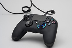 画像ギャラリー No.010のサムネイル画像 / カスタマイズ可能なPC＆PS4用ゲームパッド「Revolution Pro Controller 2」レビュー。4つの追加ボタンと調整可能なアナログスティックが魅力