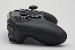画像ギャラリー No.016のサムネイル画像 / カスタマイズ可能なPC＆PS4用ゲームパッド「Revolution Pro Controller 2」レビュー。4つの追加ボタンと調整可能なアナログスティックが魅力