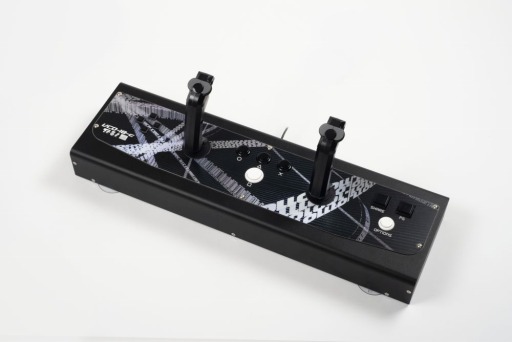 画像ギャラリー No.001のサムネイル画像 / タニタのPS4用ツインスティックがTGS 2019に出展決定。亙 重郎氏と開発チームによる座談会動画を公開