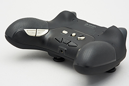 画像ギャラリー No.027のサムネイル画像 / PC&PS4用ゲームパッド「Revolution Unlimited Pro Controller」レビュー。カスタマイズ可能なゲームパッド新製品の進化点をチェック