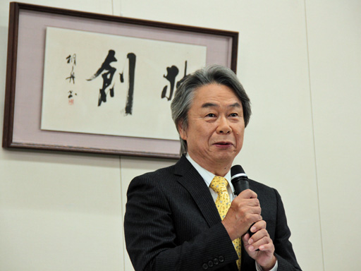 画像ギャラリー No.001のサムネイル画像 / 任天堂の宮本茂氏が文化勲章を受章。「スーパーマリオ」誕生の裏話から生成AI時代の創作論，若き開発者への想いまでが語られた記者会見をレポート