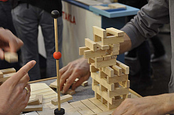 画像ギャラリー No.057のサムネイル画像 / 「SPIEL’18。こんなゲームもありました」。取材班が時間切れで無念の涙を飲んだゲームの数々を，写真だけでもご紹介