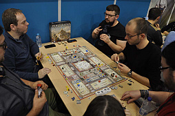 画像ギャラリー No.078のサムネイル画像 / 「SPIEL’18。こんなゲームもありました」。取材班が時間切れで無念の涙を飲んだゲームの数々を，写真だけでもご紹介