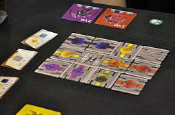 画像ギャラリー No.083のサムネイル画像 / 「SPIEL’18。こんなゲームもありました」。取材班が時間切れで無念の涙を飲んだゲームの数々を，写真だけでもご紹介