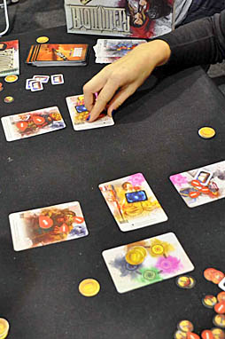 画像ギャラリー No.090のサムネイル画像 / 「SPIEL’18。こんなゲームもありました」。取材班が時間切れで無念の涙を飲んだゲームの数々を，写真だけでもご紹介