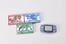 画像ギャラリー No.024のサムネイル画像 / 「ポケットモンスター」シリーズの25周年記念ムービーが公開に。ゲームやアニメ，グッズなど，100を超える作品をとおして“ポケモンの25年”を紹介