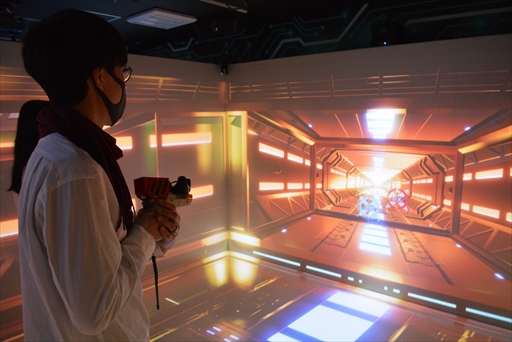画像ギャラリー No.007のサムネイル画像 / タイトーステーション池袋西口店に体験型アトラクションスポットX-STATIONが誕生。ここでしか体験できない新作タイトルの魅力をレポート