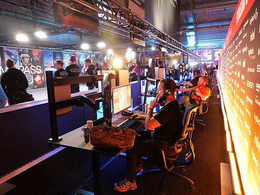 画像ギャラリー No.007のサムネイル画像 / 「DreamHack Winter 2022」開催。世界最古にして最大のLANパーティーは,ゲームカルチャーの祭典としてさらに発展中
